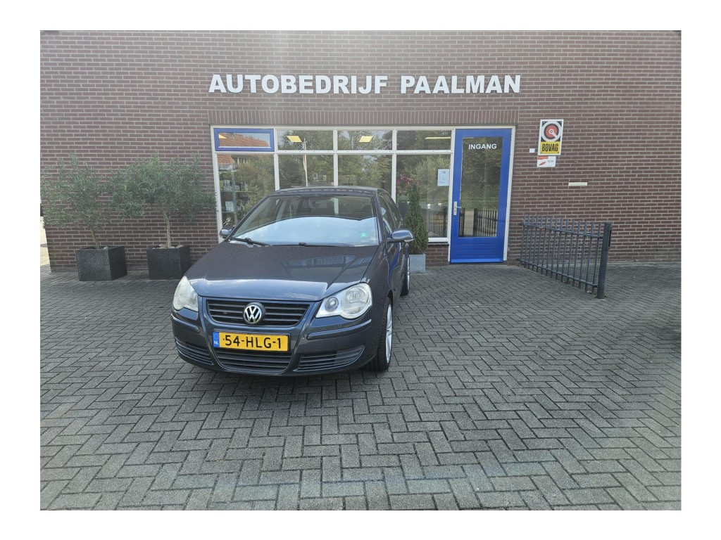 46952027-3